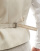 Thumbnail 5 van 5