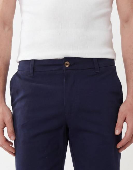 ASOS DESIGN skinny fit chino shorts in mid length in navy, 3 of 5