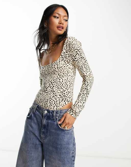 ASOS DESIGN skinny fit long sleeve body in mini leopard print