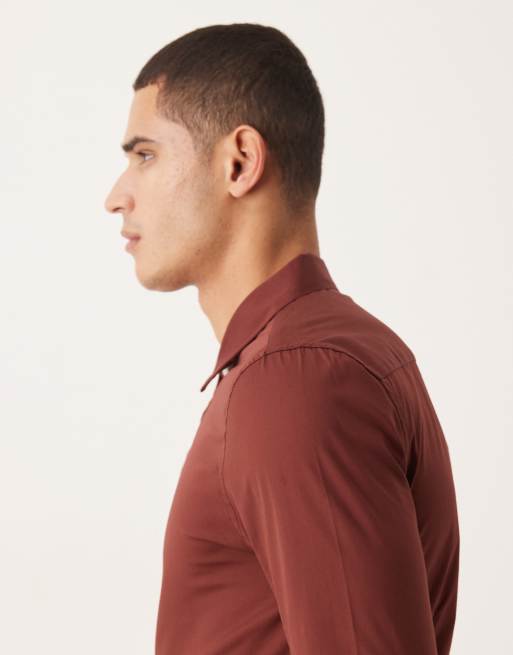 ASOS DESIGN - Skinny-fit poplin overhemd in bordeauxrood, 4 van 5