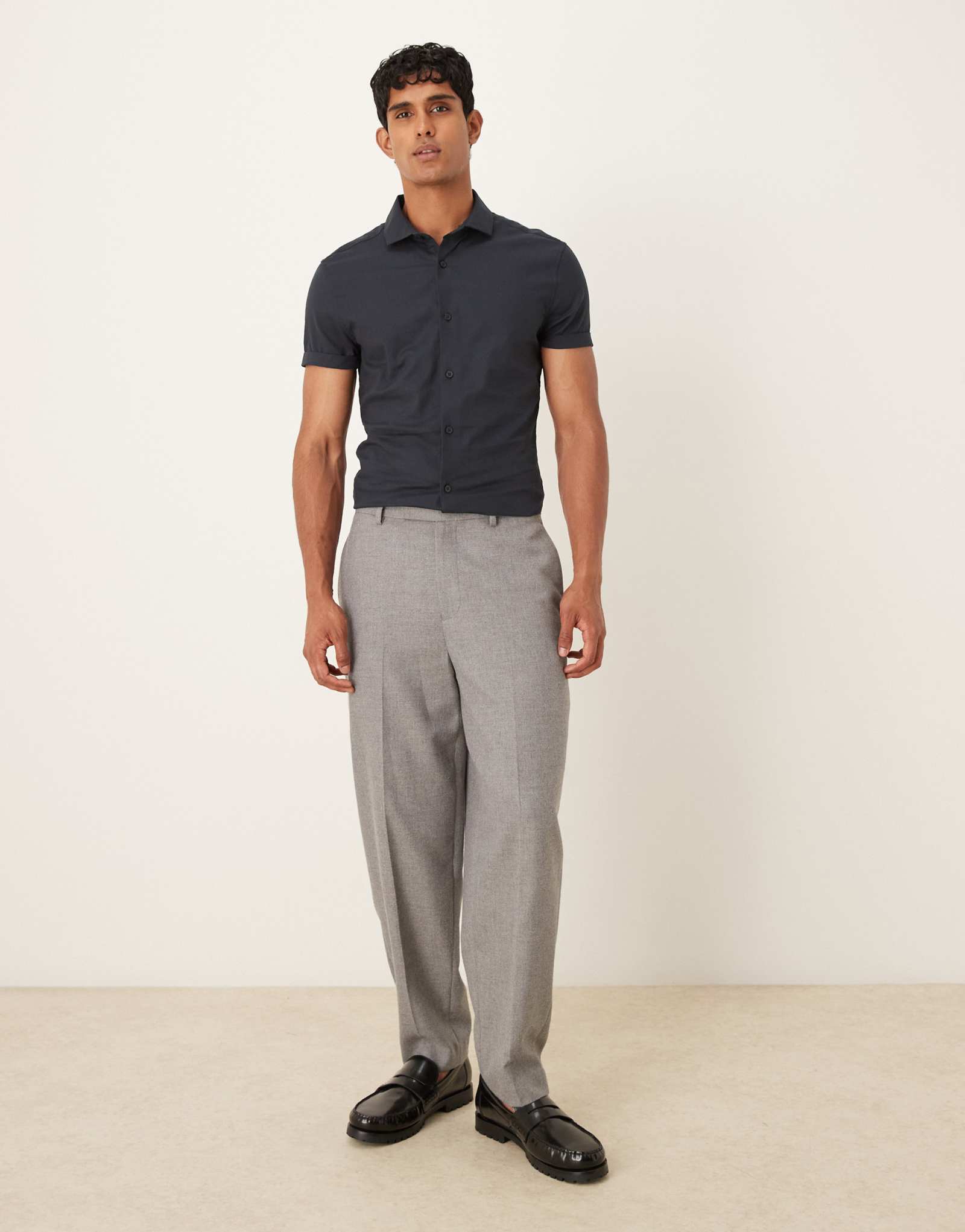 Обычная рубашка royal oxford в обтяжку от ASOS DESIGN черного цвета
