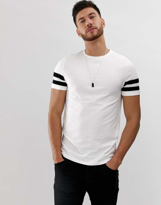 ASOS DESIGN - Skinny-fit T-shirt in wit met contrasterende zwarte strepen op de mouw - WHITE