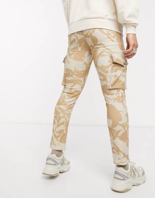 jeans with camo pockets