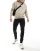 Thumbnail 1 van 5