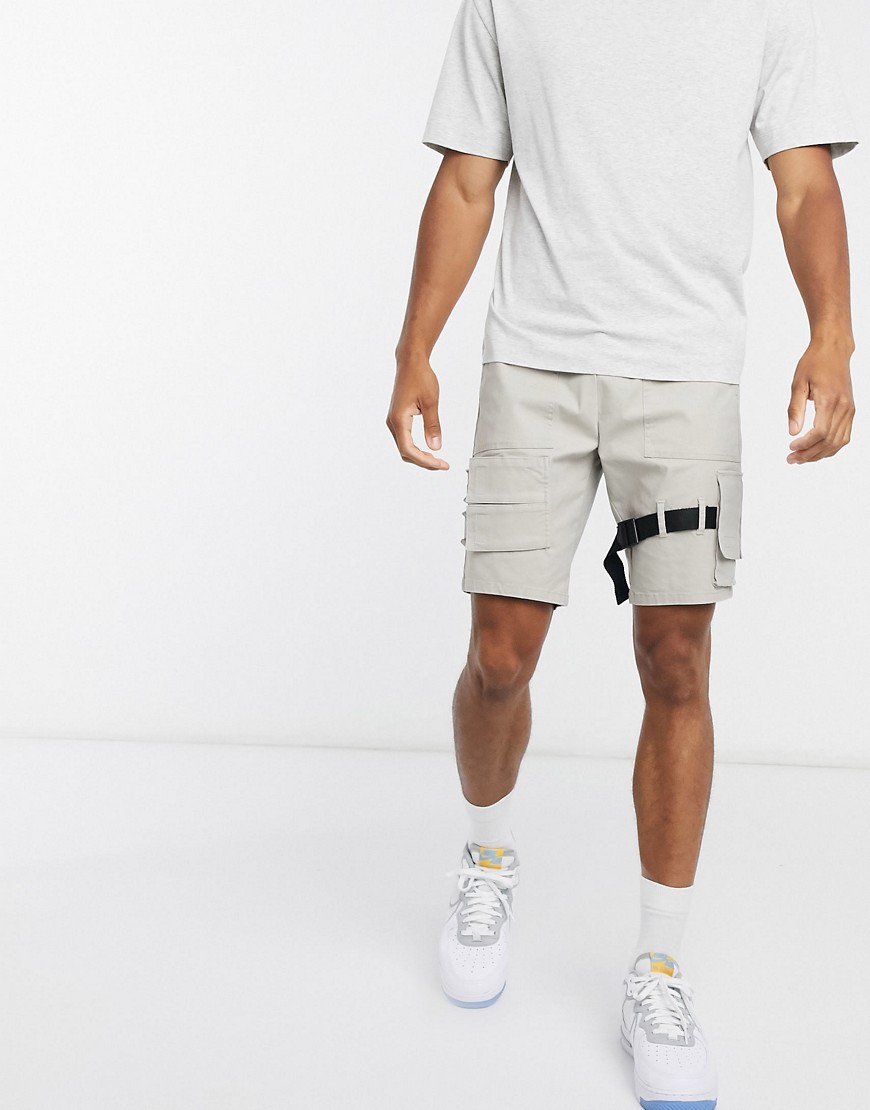 ASOS DESIGN - Skinny shorts met bandjes-Beige