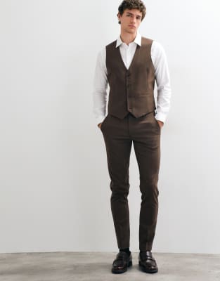 Suit 4