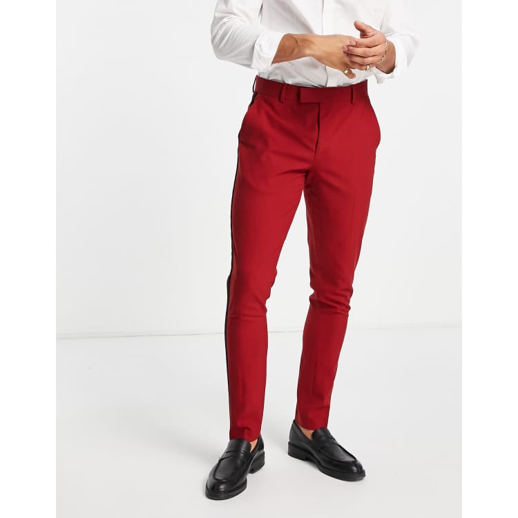 53 Burgundy Pants Outfits for Men [2024 Style Guide]  Burgundy pants  outfit, Red pants men, Burgundy pants men