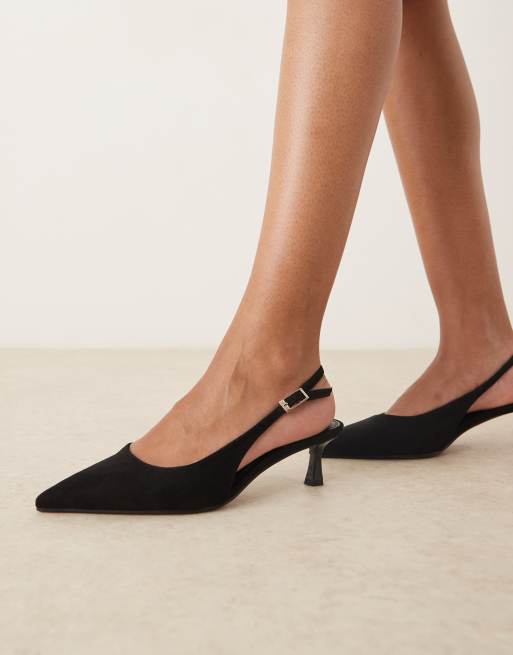 ASOS DESIGN - Skip - Slingback schoenen met brede pasvorm van imitatiesuède met kittenhak in zwart, 4 van 4