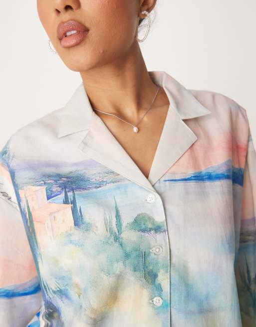 ASOS DESIGN - Skjorte med vasket postkortprint i hør - Del af sæt, 3 af 4