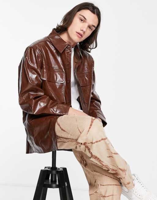 ASOS DESIGN - Skjortejakke i imiteret læder med præget brunt slangeprint