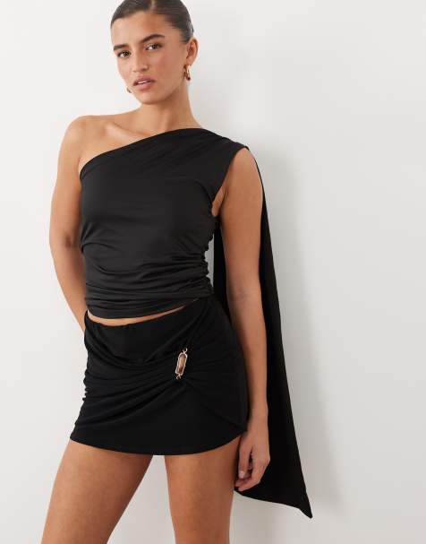 ASOS DESIGN skort med metallspänndetalj i svart - view 1