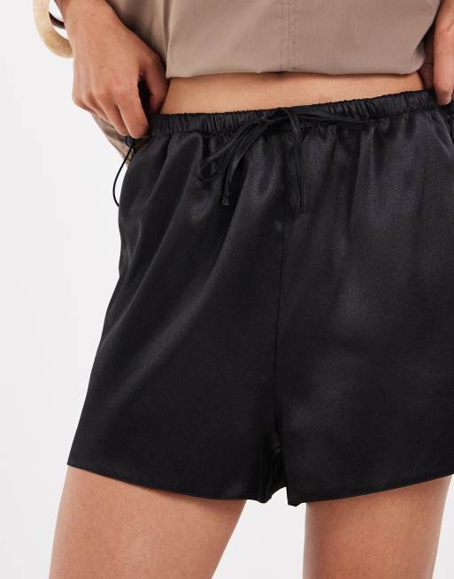 ASOS DESIGN skräddade löparshorts i satin i svart, 5 av 5