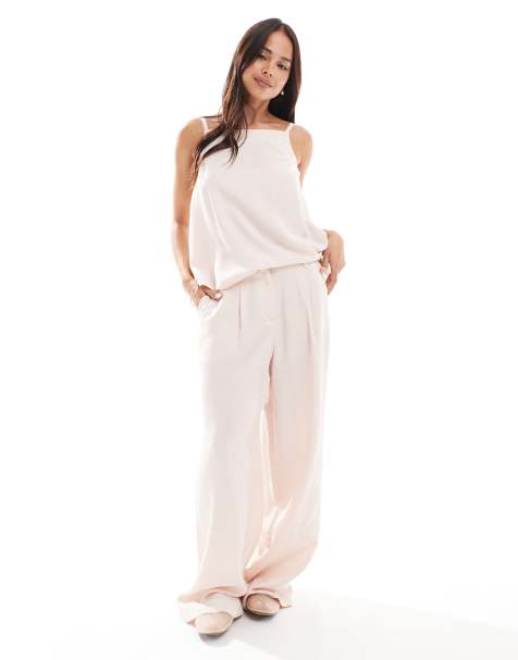 ASOS DESIGN – Skräddarsytt, blommigt set med topp med draperad ringning baktill och byxor med raka ben - view 1