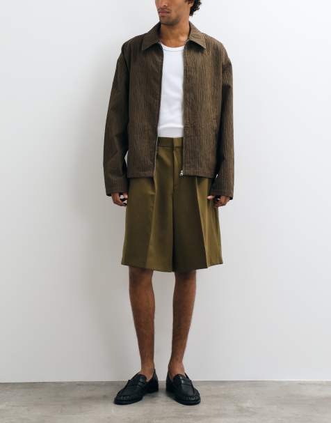 ASOS DESIGN skræddersyede bermudashorts med plisseringer i olivengrøn - view 1