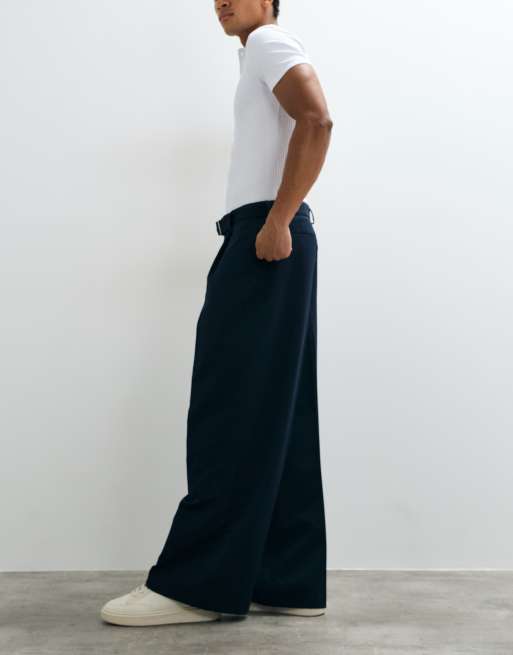 ASOS DESIGN skræddersyede bukser med løse ben og bælte med spænde i navy, 4 af 5