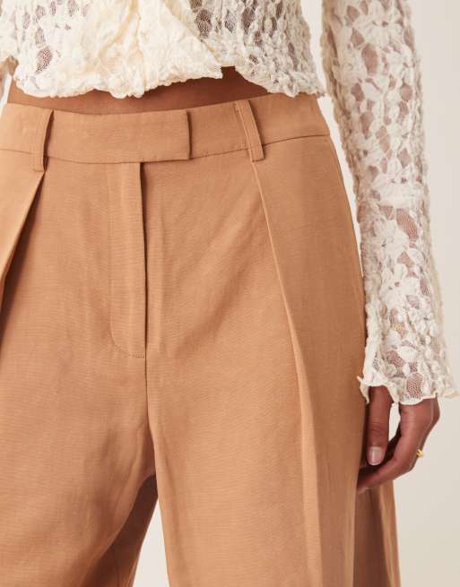 ASOS DESIGN - Skræddersyede, lange og mokkafarvede byshorts i hørblanding, 3 af 5
