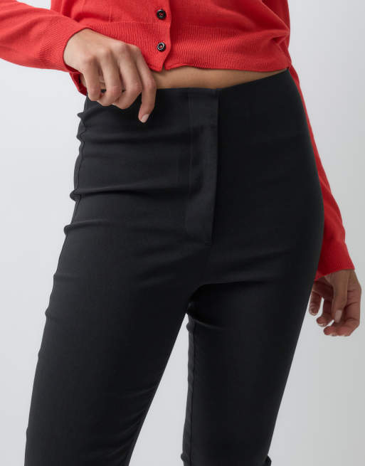 ASOS DESIGN skræddersyet bengalin capribukser i sort, 2 af 5