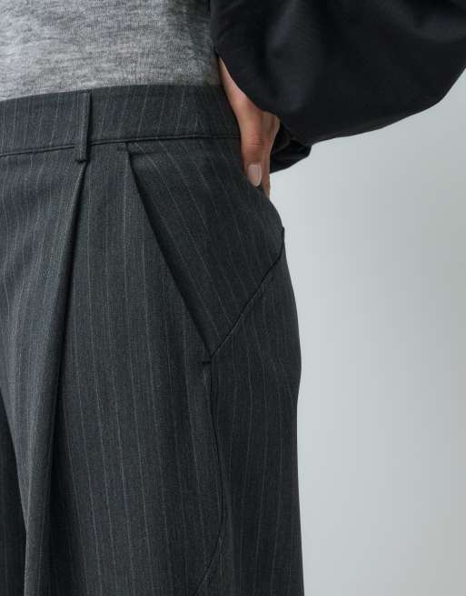 ASOS DESIGN skræddersyet lavtaljet barrel-buks i kulgrå nålestribe, 5 af 5
