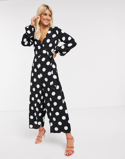 ASOS DESIGN - Slå-om-heldragt med bindebånd og monokrome prikker