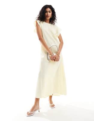 Shop Asos Design Sleeveless Crew Neck Maxi Dress In Yellow