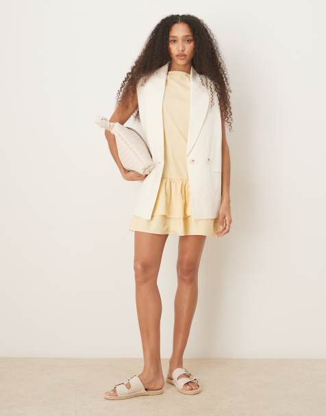 ASOS DESIGN sleeveless multiway blazer in ivory - view 1