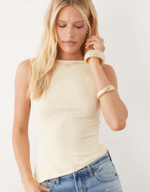 ASOS DESIGN sleeveless with slash neck and asymmetric hem top in yellow, 3 of 4
