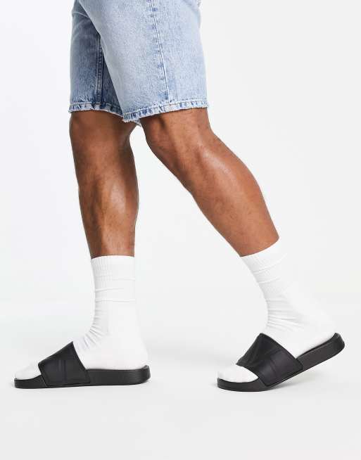 ASOS DESIGN sliders in black