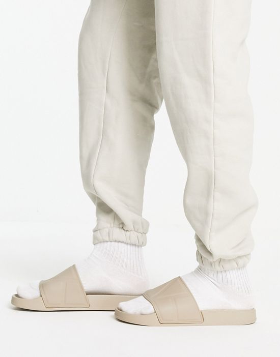 https://images.asos-media.com/products/asos-design-slides-in-taupe/201323180-3?$n_550w$&wid=550&fit=constrain