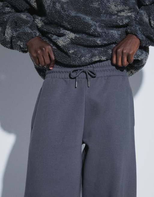 ASOS DESIGN slim balloon sweatpants in gray, 3 of 5
