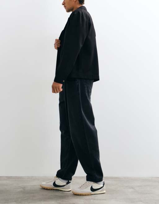 ASOS DESIGN slim barrel jeans in black with pleats, 2 of 10