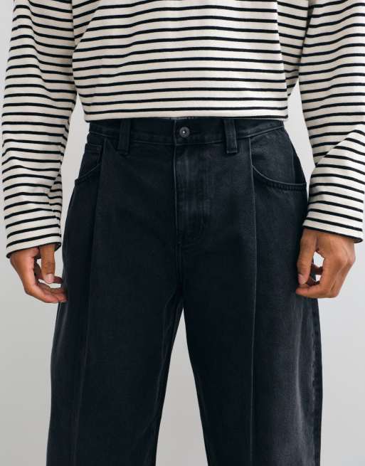 ASOS DESIGN slim barrel jeans in black with pleats, 4 of 10