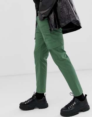 skinny cropped cargo pants