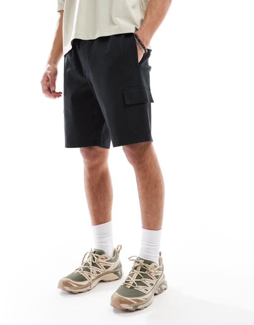 ASOS DESIGN slim fit cargo shorts in black