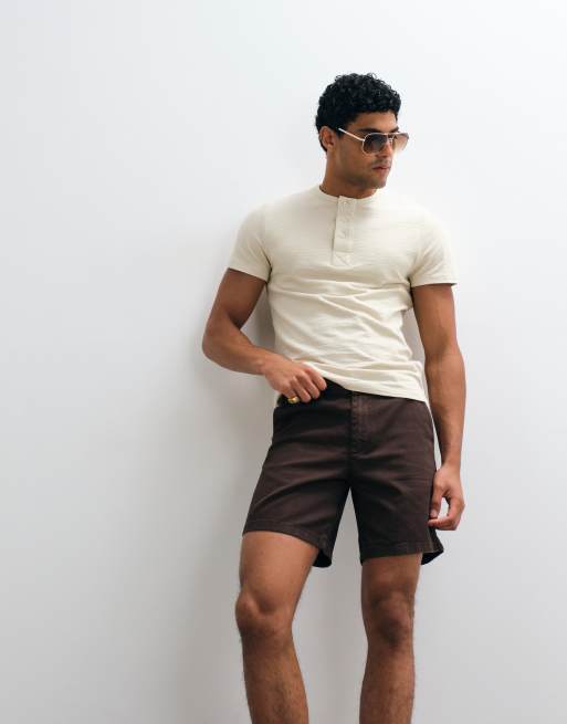 ASOS DESIGN slim fit chino shorts in mid length in brown, 3 of 5