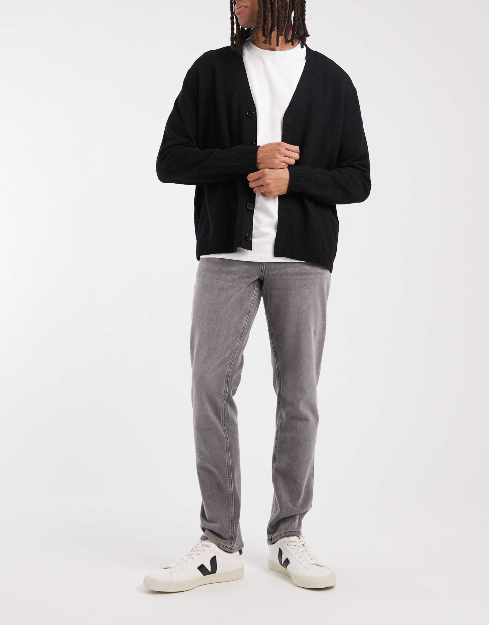 Джинсы ASOS DESIGN slim fit серого цвета, постиранные