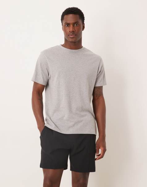 ASOS DESIGN - Slim-fit jersey short met wafelstructuur en plat gestikte plooitjes in zwart - view 1