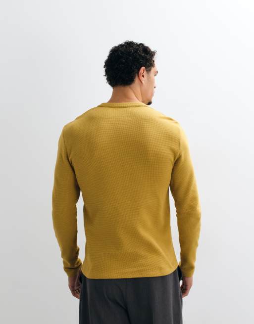 ASOS DESIGN slim fit langærmet T-shirt med henley i gul waffle, 2 af 5
