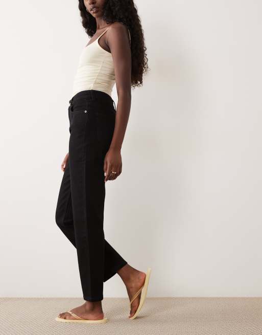 ASOS DESIGN slim fit mom jeans in black , 3 of 5