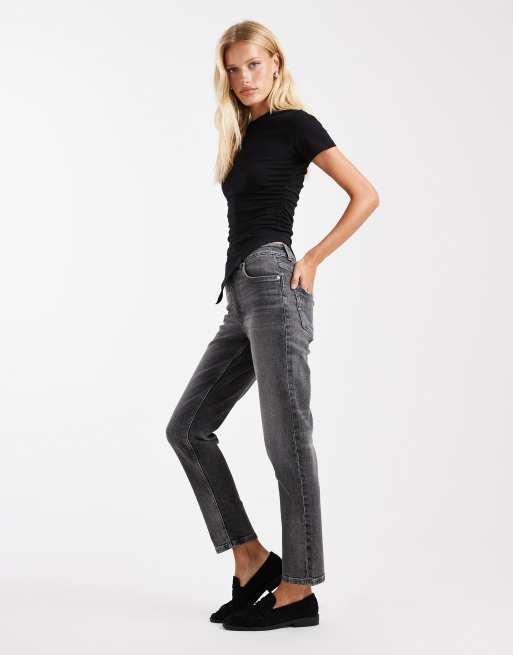 ASOS DESIGN slim fit mom jeans in grey, 3 of 5