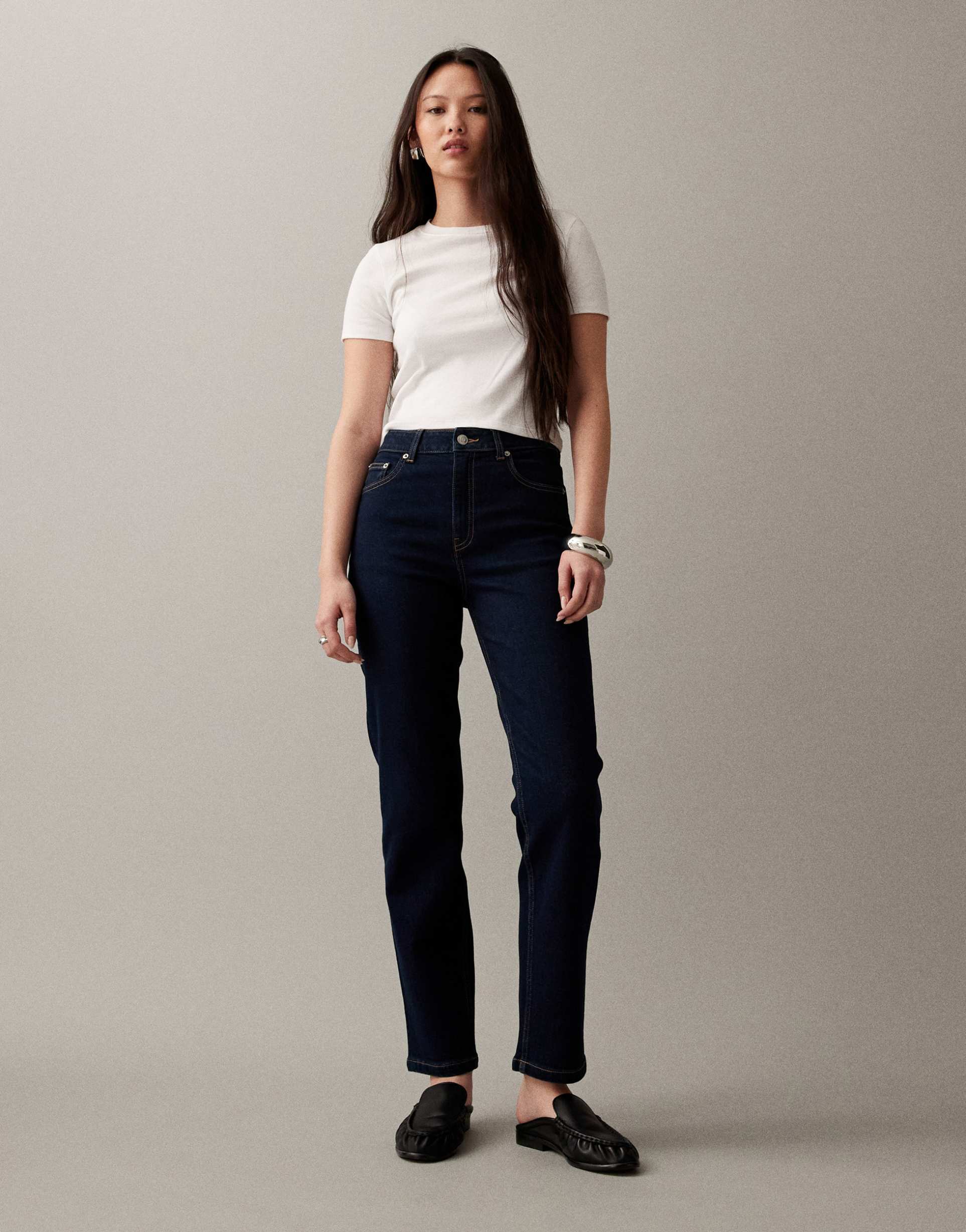 asos design slim fit mom jeans in rinse