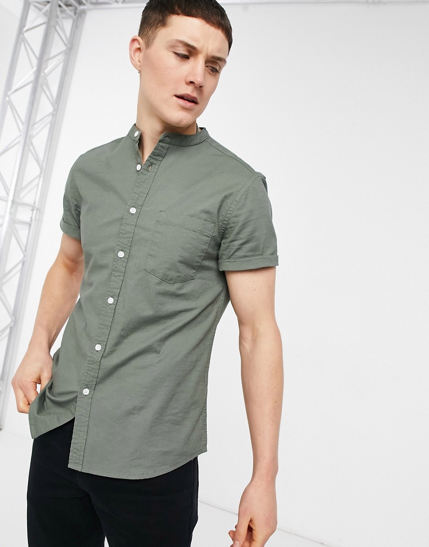 ASOS DESIGN - Slim-fit Oxford overhemd zonder kraag in kaki-Groen