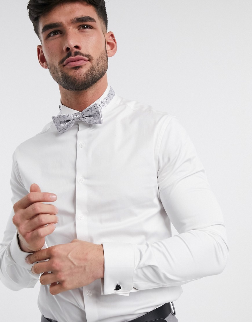ASOS DESIGN slim fit sateen shirt with wing collar in white