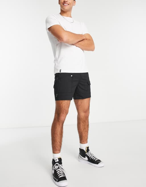 ASOS DESIGN - Slim fit short met ritsen aan de zijkant in zwart, 4 van 4