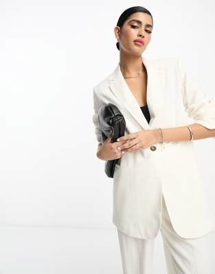 slim fit suit blazer with linen in ivory-White