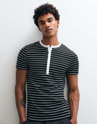 ДИЗАЙНЕРСКАЯ тонкая футболка henley от ASOS в черную полоску black stripe
