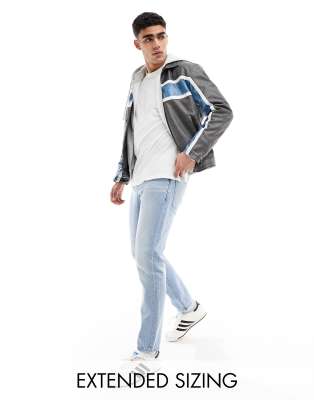 Slim jeans in light blue wash