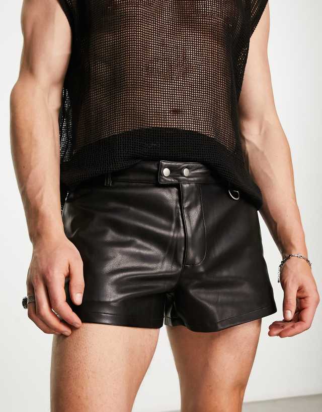 ASOS DESIGN slim leather look shorts in black with d-ring - BLACK