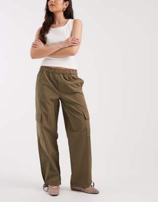 Asos Design Slim Leg Balloon Cargo Pants In Green