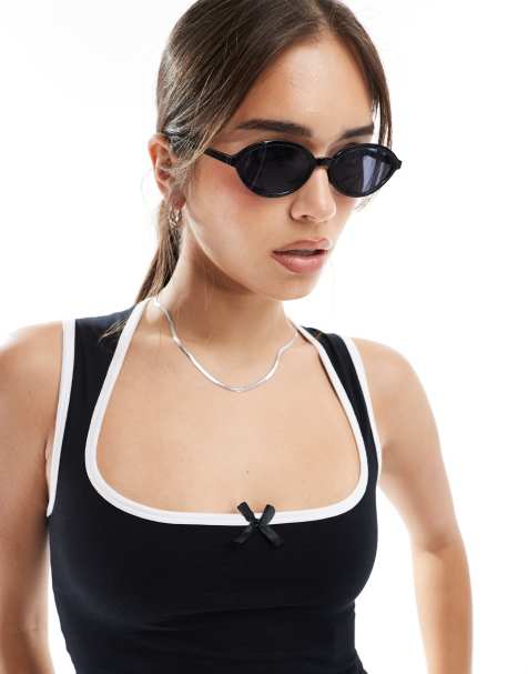 ASOS DESIGN slim oval sunglasses in black - view 1