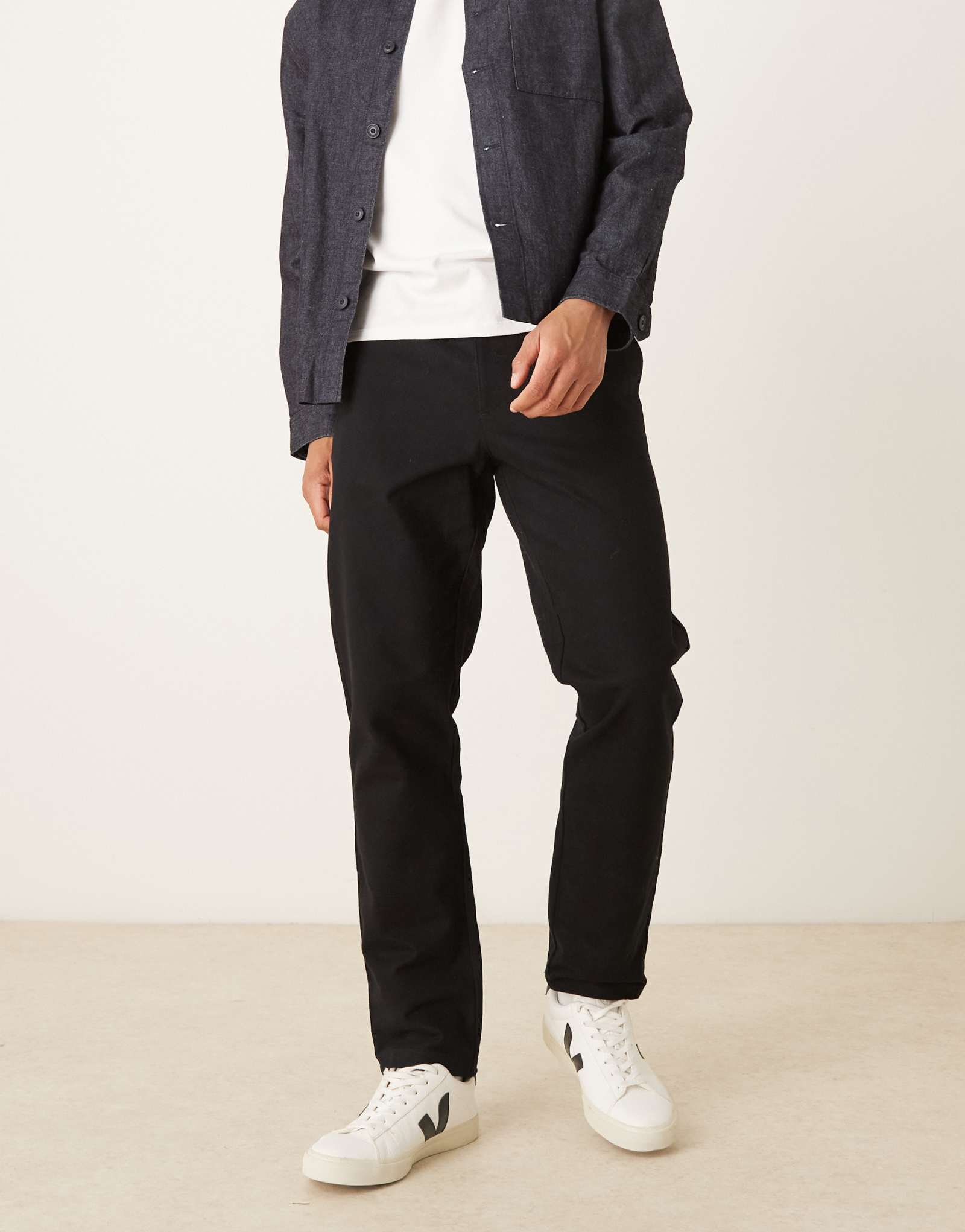 Дизайнерские узкие брюки ASOS из черной молескиновой кожи